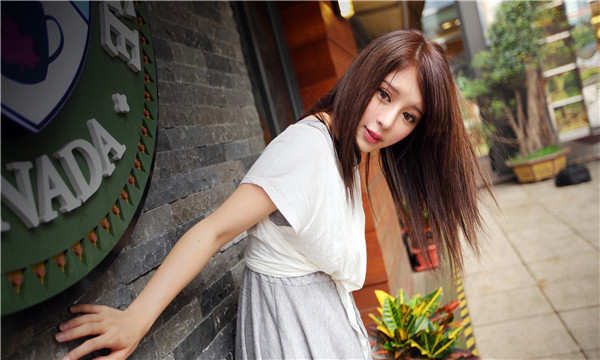 莱城想找一个女性生孩子给报酬-｛找个女人生孩子多少钱｝
